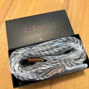 Zitahli Black and White Stretch Weave Belt NEW